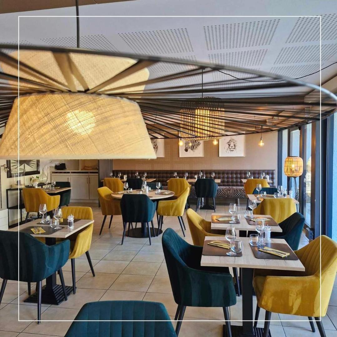 Le Regina Hotel Restaurant アルドロ・プラージュ エクステリア 写真