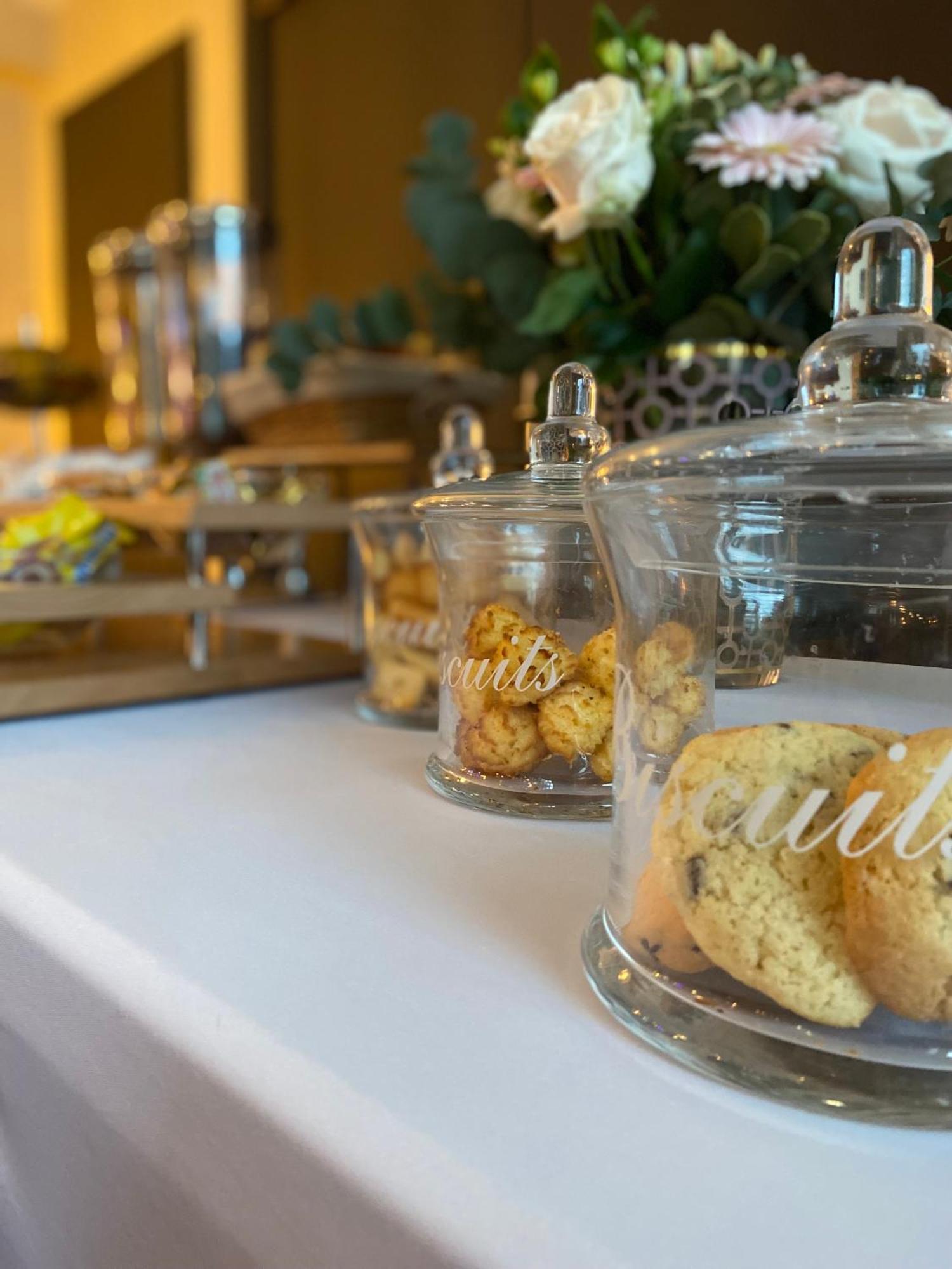 Le Regina Hotel Restaurant アルドロ・プラージュ エクステリア 写真